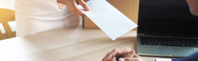 Osad vaktsineerimisest keeldujad lahkuvad haiglatöölt