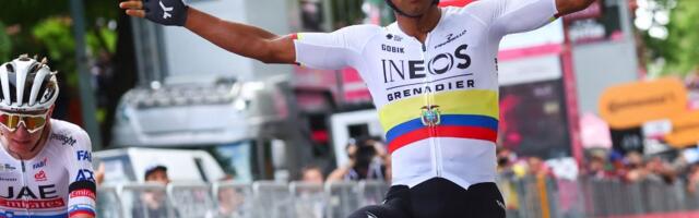VIDEO | Ecuadori rattur napsas Giro avaetapil suursoosiku ees võidu, Madis Mihkels  tegi debüüdi
