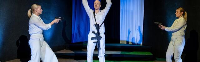 Sõjatraumad, relvareeglite rikkumine ja lumehelbekesed. Andrei Hvostov kirjutab Vaba Lava „Sõjast ja rahust“