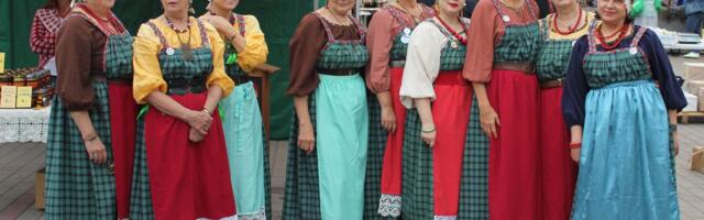 Ida-Virumaa ingerisoomlased hoiavad põlvkondade sidet