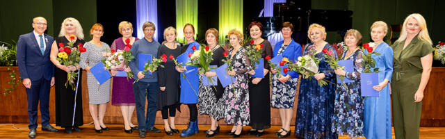 Räpina vald tunnustas tööjuubeleid tähistavaid haridus- ja kultuuritöötajaid