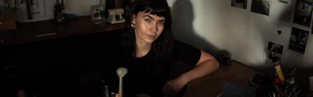Teised käisid kaarega mööda, Lilli Jahilo ostis. Üks tellimus andis ehtekunstniku ärile taganttuule