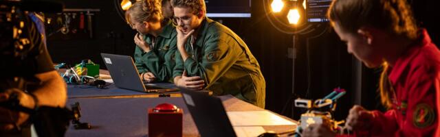 Raketlased seiklesid Marsil ning kogusid pinnaseproove