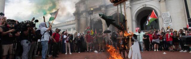 Ameerika vasakpoolsed põletasid Iisraeli peaministri kõne vastu protestides USA lippe