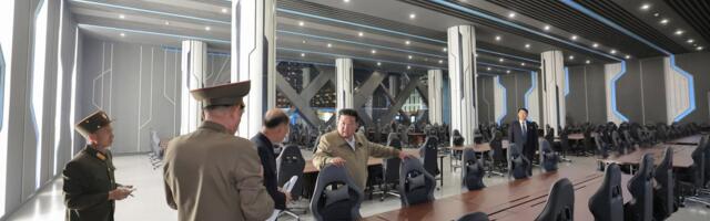 PILDID: Põhja-Koreas avati arvutiklubi ilma arvutiteta