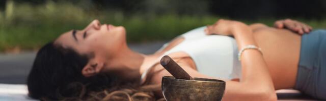 Imaš osećaj da ti ponestaje vazduha? Ovih 8 vežbi disanja smiruju telo u par minuta