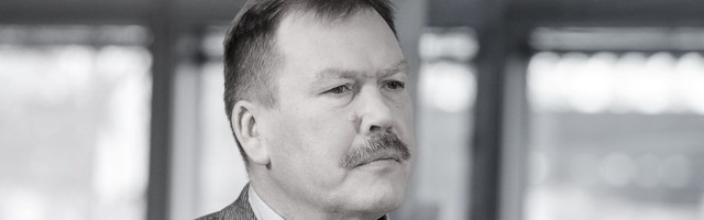 Suri endine kaitseväe juhataja Johannes Kert