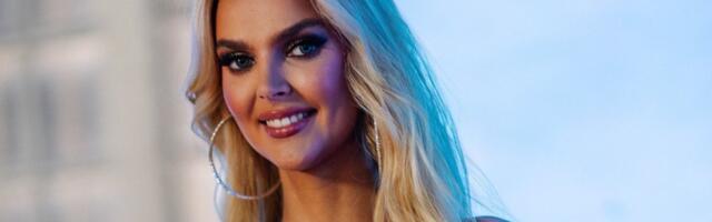 KURIOOSUM | Eesti Miss Universumi esindaja saabus lennujaama läbipaistvasse plastkarpi pakituna