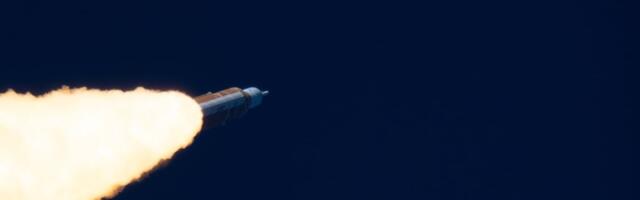 NASAs Artemis II captures an unforgettable photo of Earth