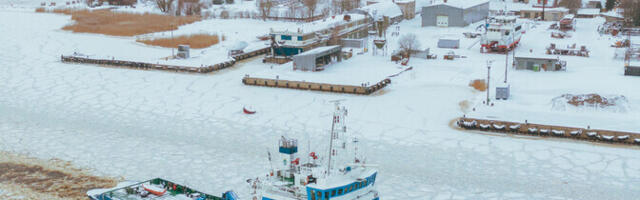 Riigilaevastik alustab Pärnu lahel jäämurdmist