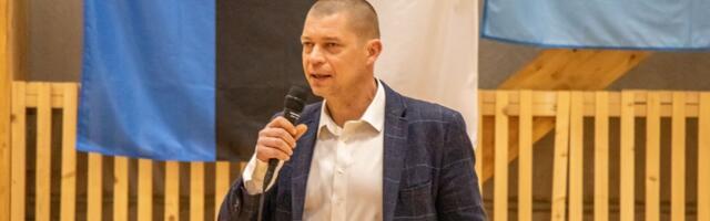 Reinmaa peatab taas volitused