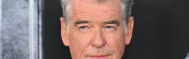 KLÕPS | Pierce Brosnan jäi üle pika aja abikaasaga kaamerasilma ette