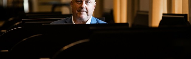 Aivar Mäe väidetavad ohvrid kaaluvad kohtuteed ka Estonia teatri vastu