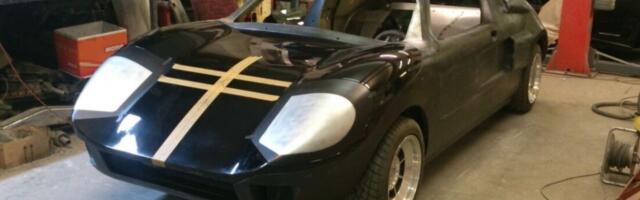 Päeva kuulutus. Eestis Raudse eesriide taga ehitatud “Ford GT”