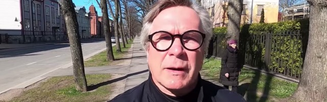 Jalutusloeng. Mart Kalmuga Kadrioru arhitektuuri avastamas