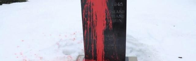 Eesti sangarite mälestusmärkide rüvetamiseks võidi anda suuniseid Venemaalt