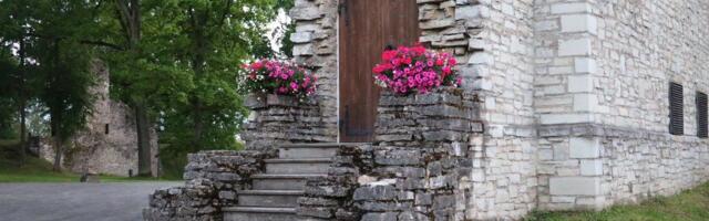 Klassikalised autod jõuavad ühissõiduga Paide vallimäele