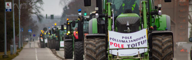 Galerii: meeleavaldus tõi traktorid linna (täiendatud 13.54)
