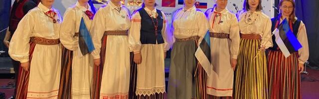 Regilauluansambli "Koidu Tähed" muljed Kosovos toimunud rahvusvahelisest folkloorifestivalist “Ninulla”