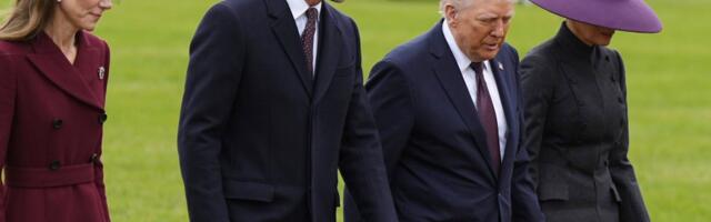 Apsakas! Esileedi Melania Trump rikkus Briti kuningliku perega kohtudes etiketti