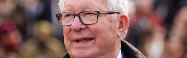 Sir Alex Ferguson viidi Manchester Unitedi mängu eel staadionilt haiglasse