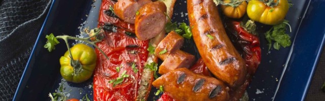 RETSEPT | Mõnus kombo: lihtne paprika-mozzarella lisand grilli kõrvale