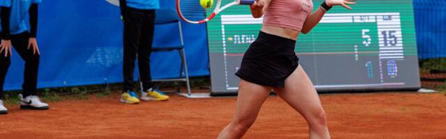 Malõgina alustas W100 turniiri võiduga, Glinka andis loobumisvõidu