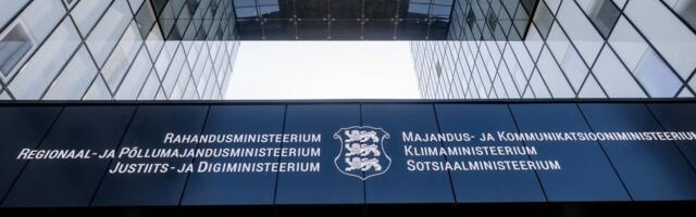 Lühendatud tööpäev enne pühi: osa avaliku sektori töötajaid sai ka eile varem koju