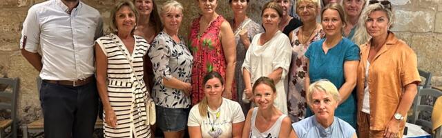 Haiglate esindajad käisid Maltal hooldekodude koristamise protsessidega tutvumas