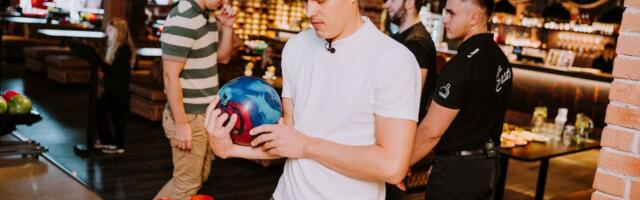 Ott Tänak kasutas bowlingurajal liiga palju jõudu. „Käisin korra harjutamas, kuid poja käest sain ikka sisse!“