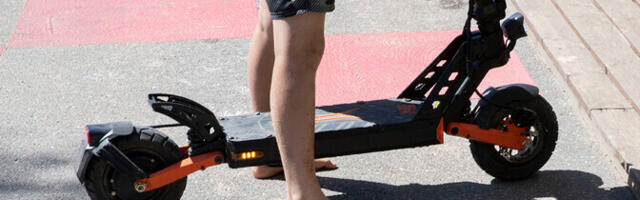 Politsei hinnangul tuleks kaaluda liiga võimsate kergliikurite müügi piiramist