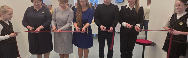 Uuen­da­tud Kuu­sa­lu kesk­koo­li ava­mis­pi­du