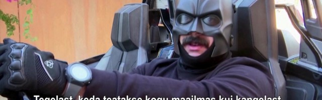 Reporter: Egiptuses jagab näomaske vinge masinaga Batman