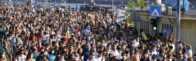 Budapestis avaldasid tuhanded meelt ülikooli ülevõtmise vastu Ungari valitsuse poolt