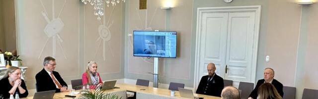 EKRE fraktsioon kohtus Eesti Teaduste Akadeemia presidendi Mart Saarmaga