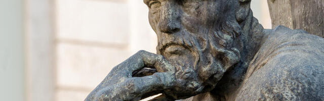 KOLUMN ⟩ Kurjus valitseb maailma rumalate inimeste kätega