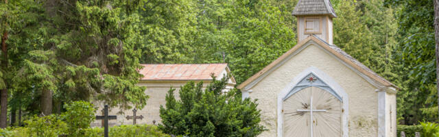 Reportaaž ühegi hingeliseta: kalmistute välimääraja Reportaaž ühegi hingeliseta: kalmistute välimääraja