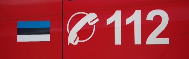 Valgamaal Lekto jäätmejaamas puhkes täna öösel suur tulekahju.