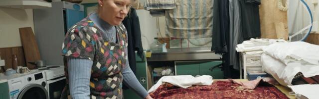 Vabaõhumuuseumi tekstiilikonservaator: vahel käib rebane salaja tekil magamas