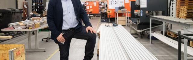 President autasustas ettevõtjaid teenetemärgiga. Veljo Konnimois: “Olen sõnatu”