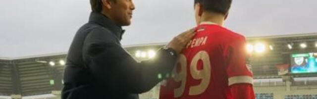 VELIKO IME NA TRIBINAMA: Osvajač Lige šampiona gledao Jedinstvo na Lagatoru – sve zbog jednog igrača! (VIDEO)