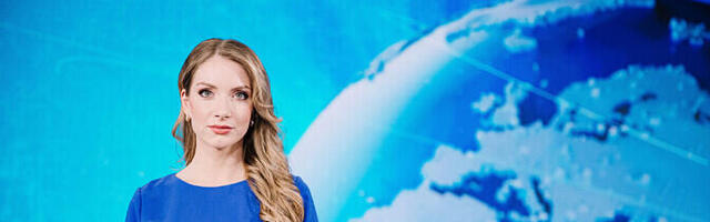 В объективе "АК+": договор об образовании, билеты в театр, рождественские деревья