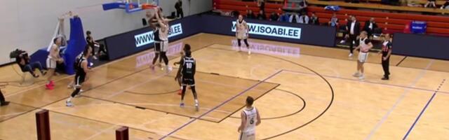 MÄNGU HETK | TalTechi mängumehed näitasid Pärnu rahvale efektseid pealtpanekuid