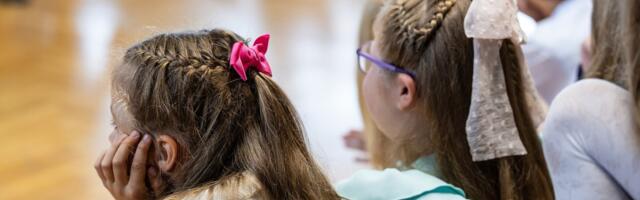 Uus seadus lubab seitsmeaastastel nädalavahetusel viis tundi päevas tööl käia