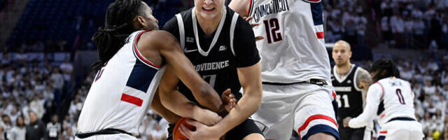 Vaaks ja Providence kaotasid teise asetusega tippmeeskonnale