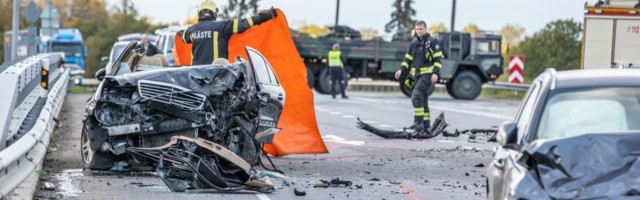 Aasta liikluses: õnnetuste arv vähenes, kuid avariid nõudsid rohkem elusid