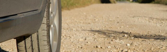 Kruusateede tolmuvaba katte alla viimise rahastus kasvab neljakordselt 