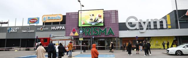 Mustika keskuse juures lasid purjus mehed stardipüstolist taevasse, politsei pidas nad kinni