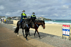 KOROONATOTALITARISM ⟩ Peter Gregory: Austraalia Covidi reeglid on hullumeelsed