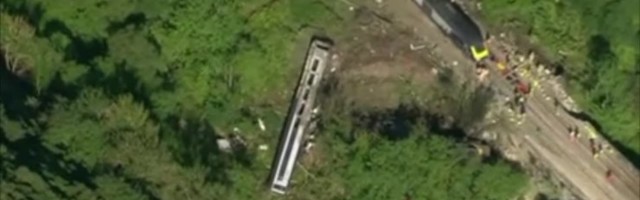 VIDEO | Šotimaal sõitis reisirong rööbastelt välja, kolm inimest hukkus